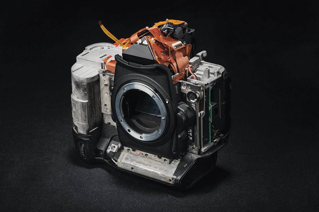 ©Jansen van Staden, Microlight. The story of Pa’s camera, the crash, and the surviving sensor
