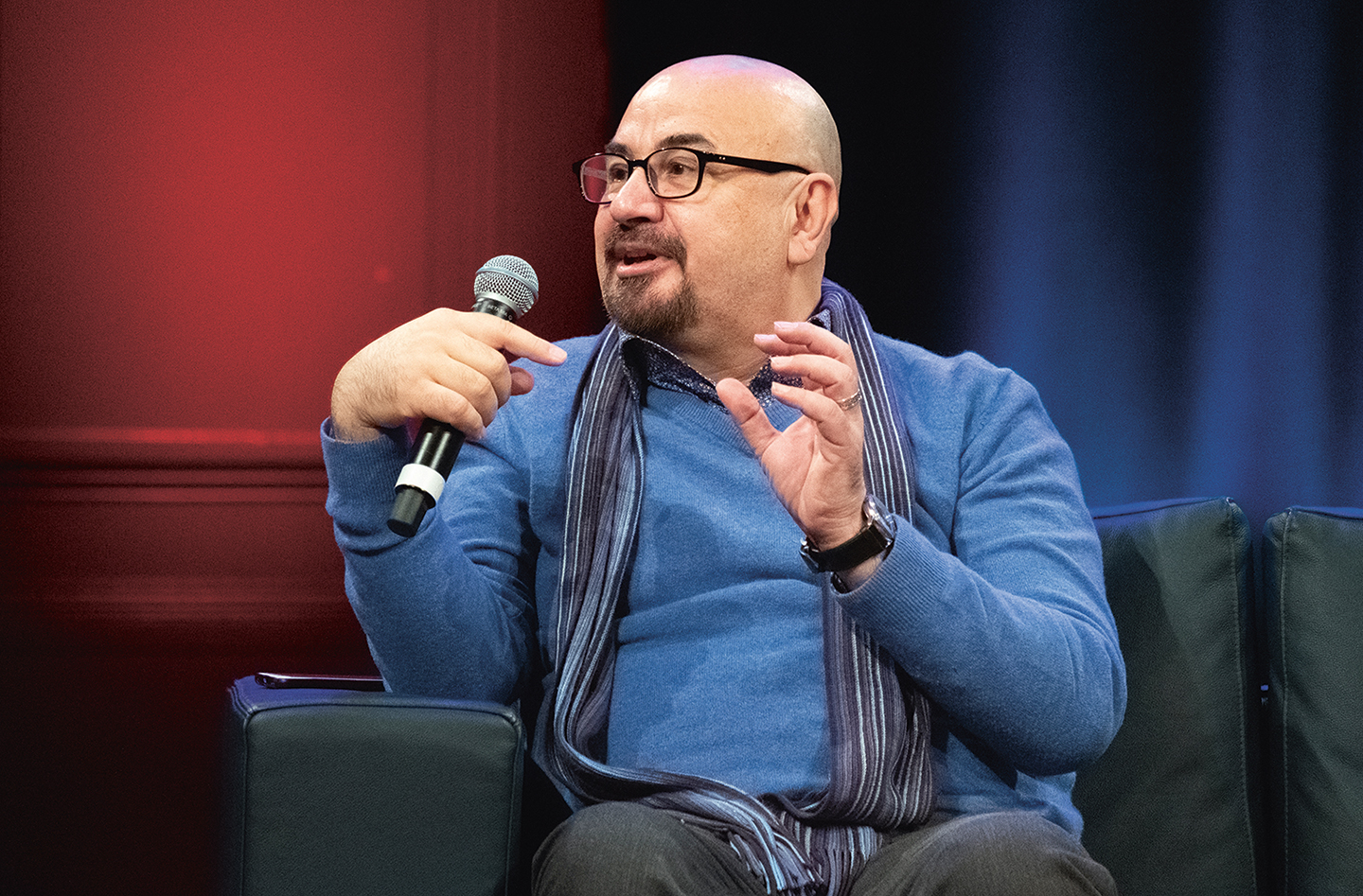 PEN Afghanistan-voorzitter Abdul Samay Hamed december 2021 bij De Balie in Amsterdam.