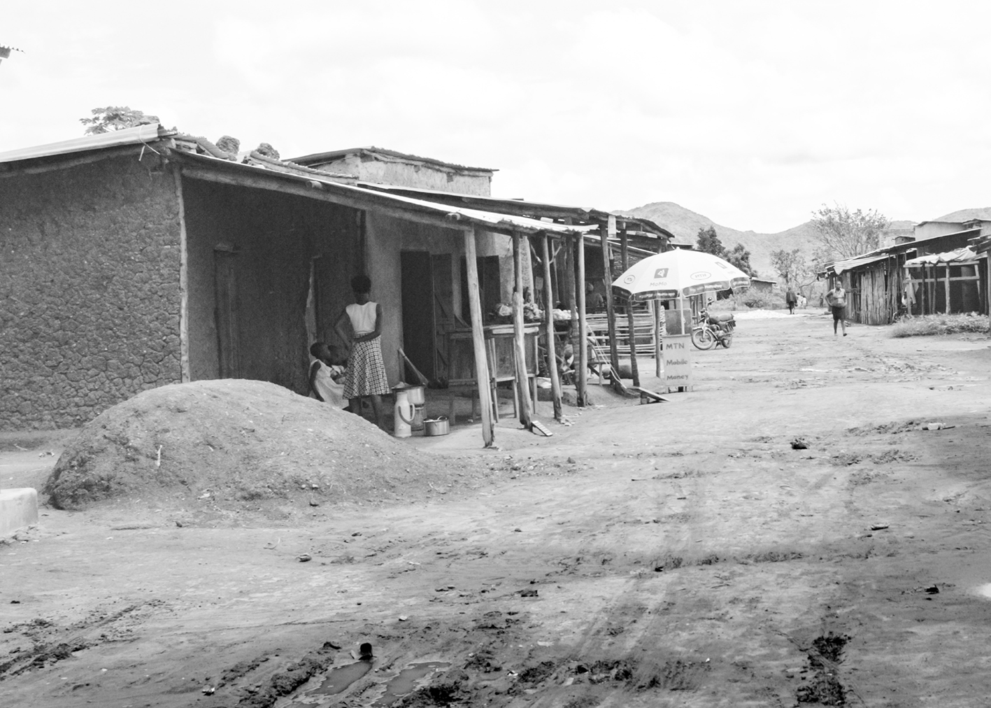 Een straat in vluchtelingenkamp Kiryandongo, 22 november 2024.