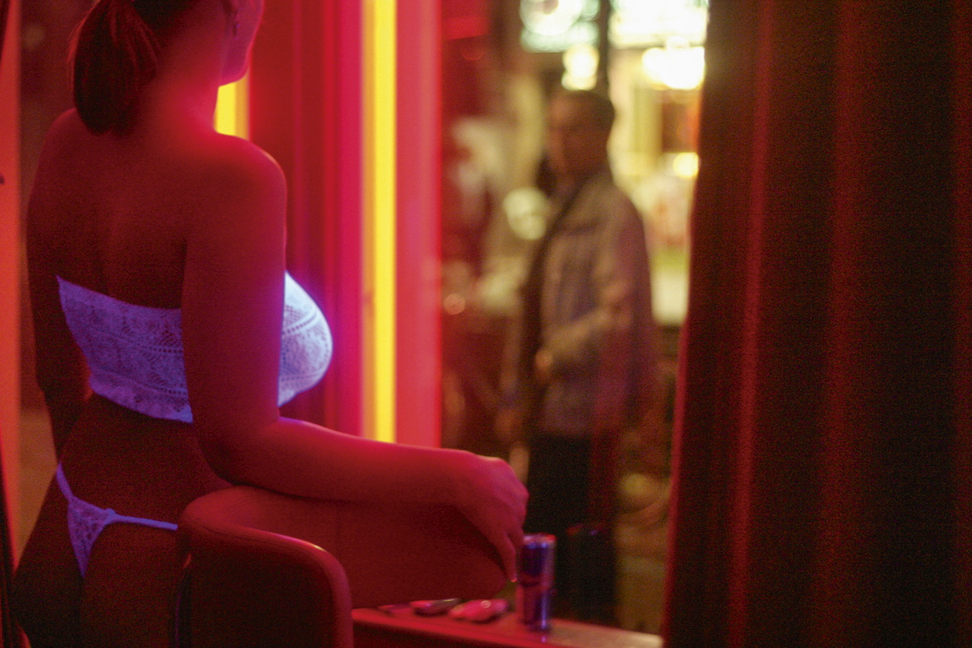 De Wallen, Oudezijds Achterburgwal, Amsterdam, 2005.